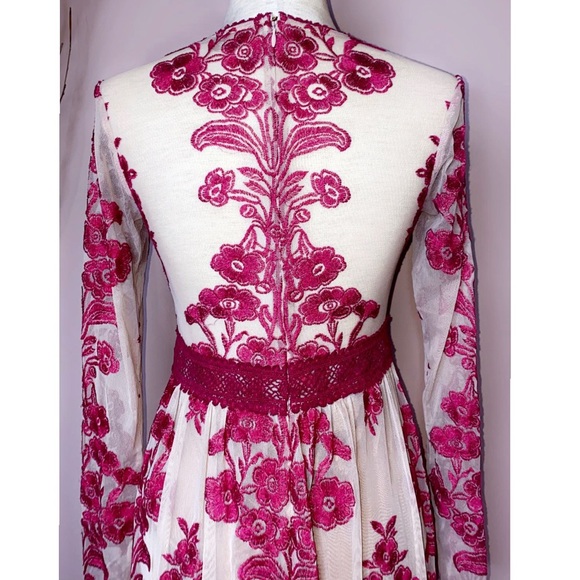 🚫SOLD🚫 For Love & Lemons ‘Temecula’  maxi dress in berry sz M - Picture 11 of 13